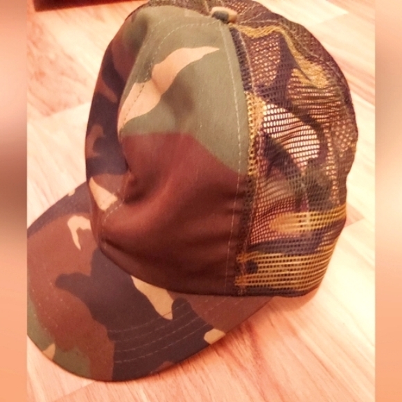 Camouflage Camo Baseball Mesh Snapback Trucker Cap - Picture 1 of 9